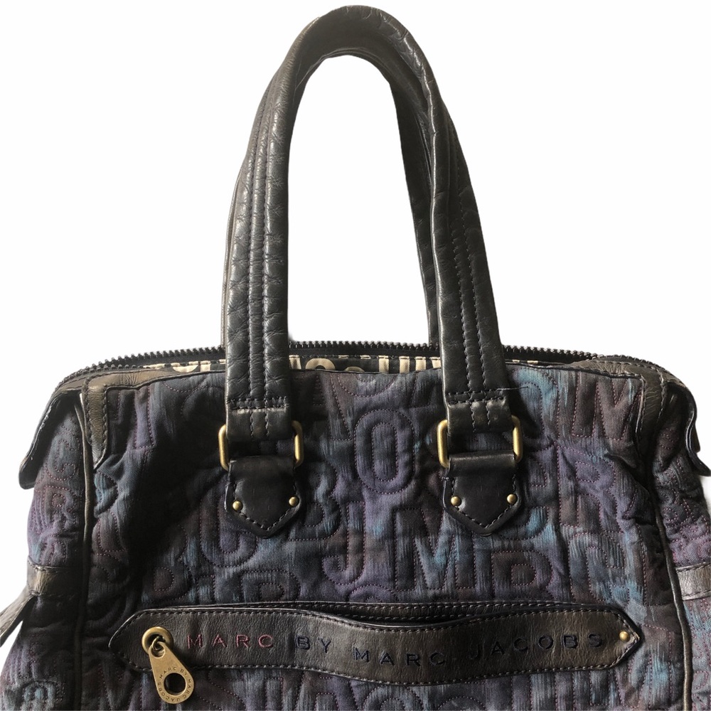 MARC BY MARC JACOBS Logo Quilted Canvas Tote - Picture 11 of 16